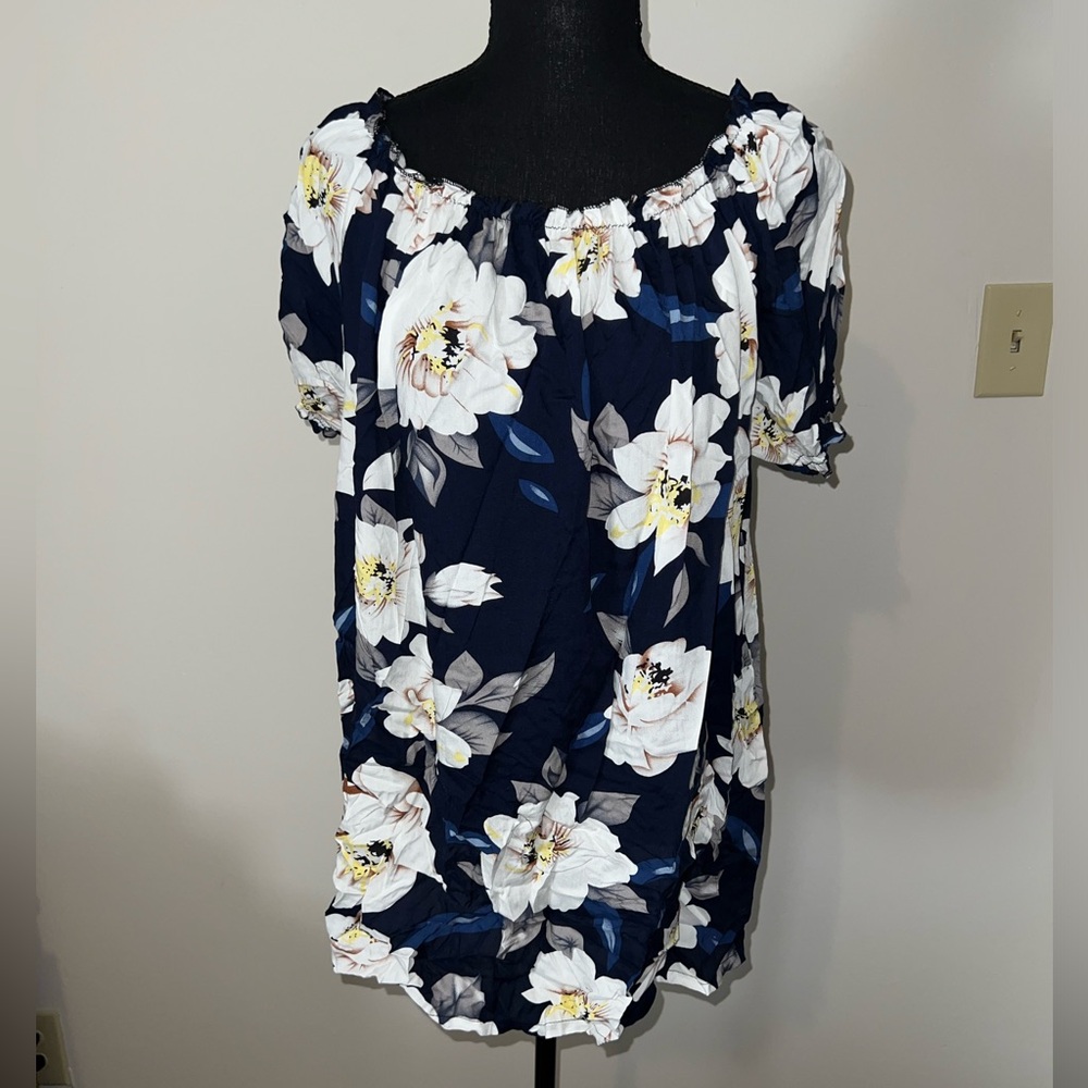 Ace Fashion floral shirt